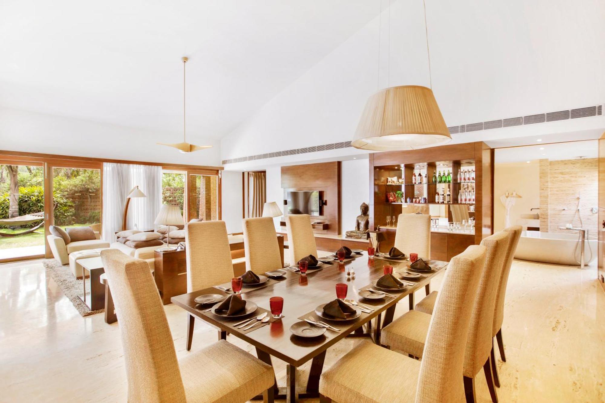 The Westin Sohna Resort & Spa Гургаон Екстериор снимка